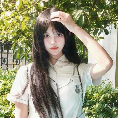 魅祸啦啦队海报